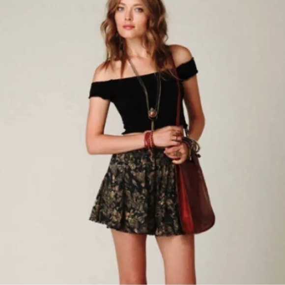 Free People Black Smocked Crop Top off shoulder sz small NWT $118. - Picture 1 of 6